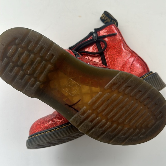 Dr. Martens Red sparkly glitter metallic combat boots Size US3 youth - Picture 10 of 10